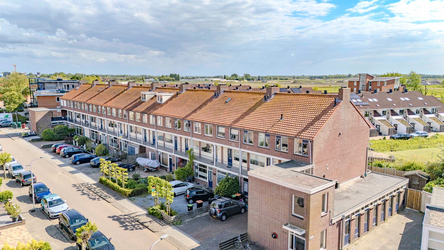 Foto 44 van Marinus Poststraat 69