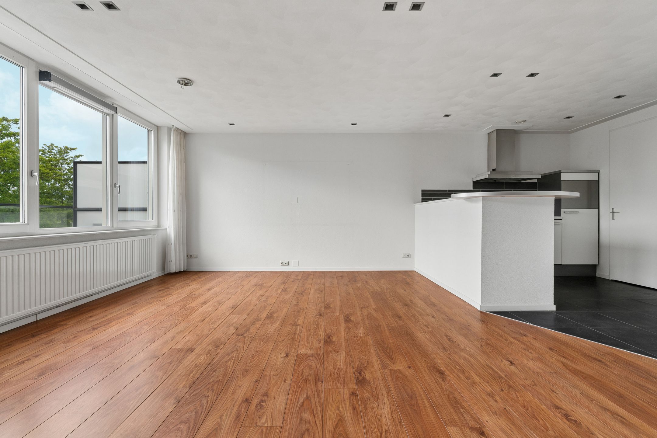 Photo 6 of Deken Baekersstraat 2-12