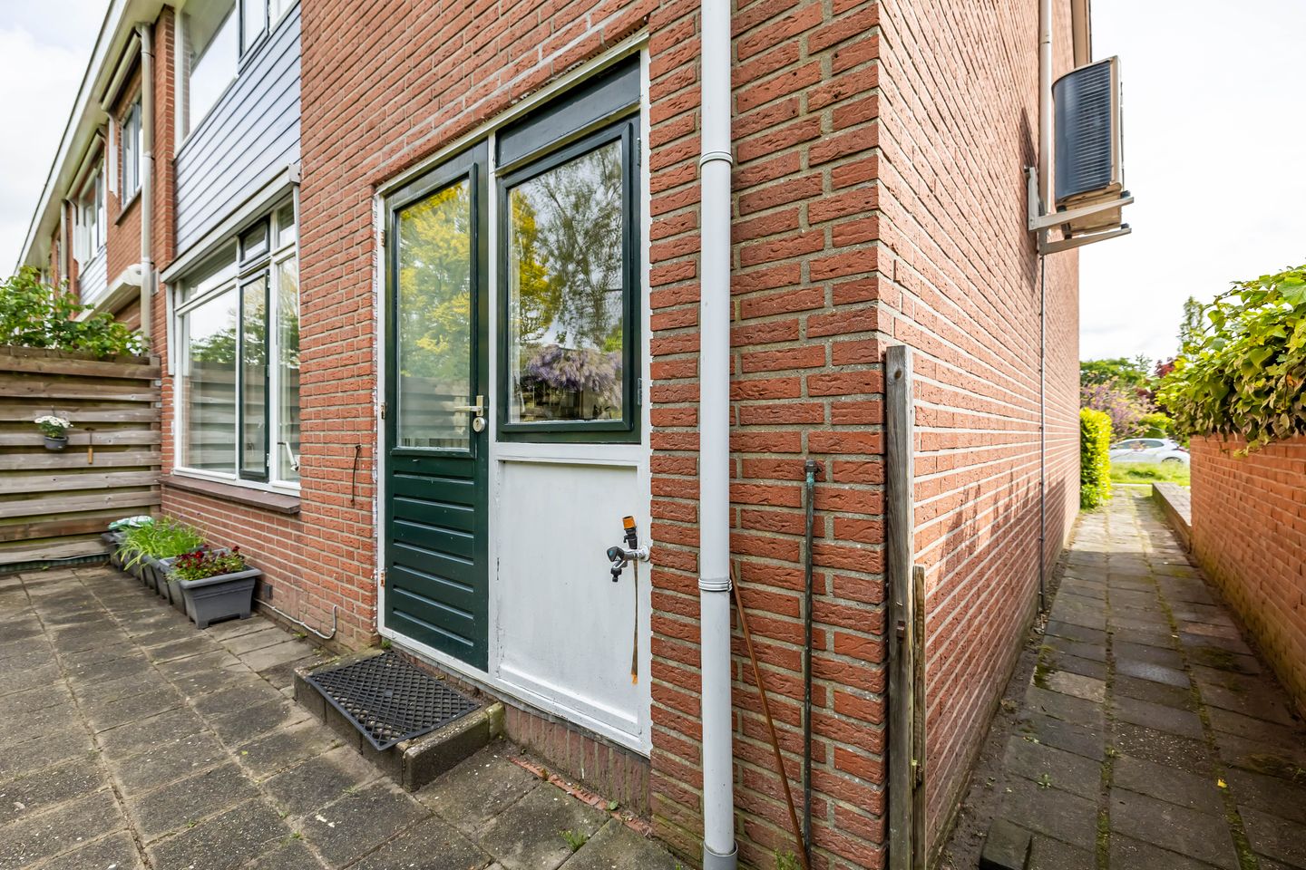 Foto 49 van Van Veldekelaan 2