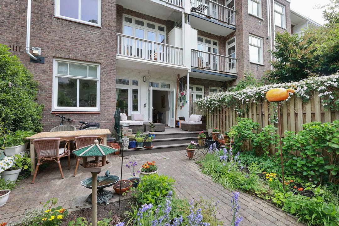 Photo 13 of Legmeerstraat 24-H