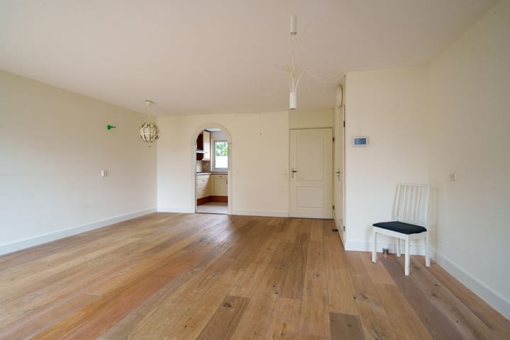 Tussenwoning te koop: Edelhertweg 93, Almere