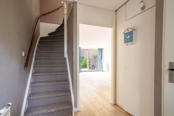 Tussenwoning te koop: Edelhertweg 93, Almere