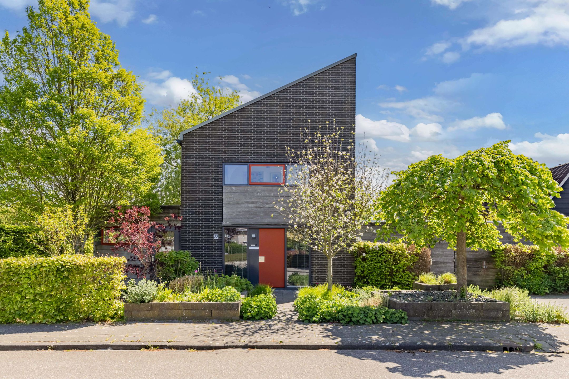 House in Mantgum, Tsjeintgum - More
