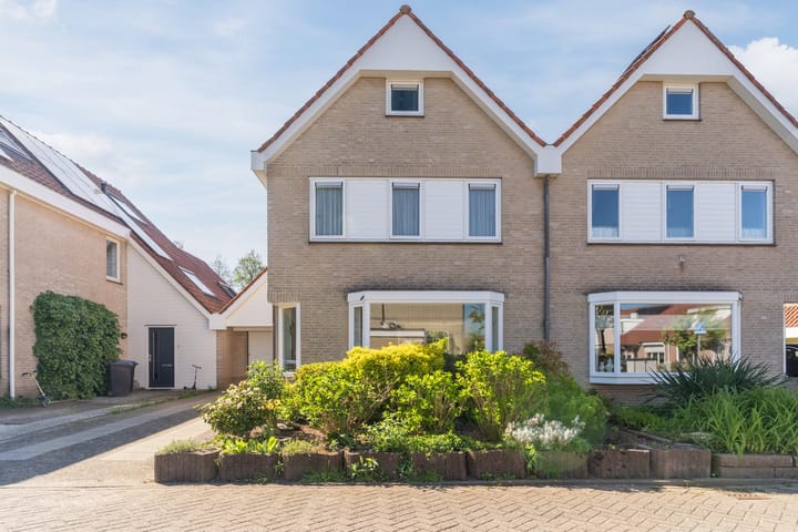 Tussenwoning te koop: Maalkoppelweg 22, Culemborg