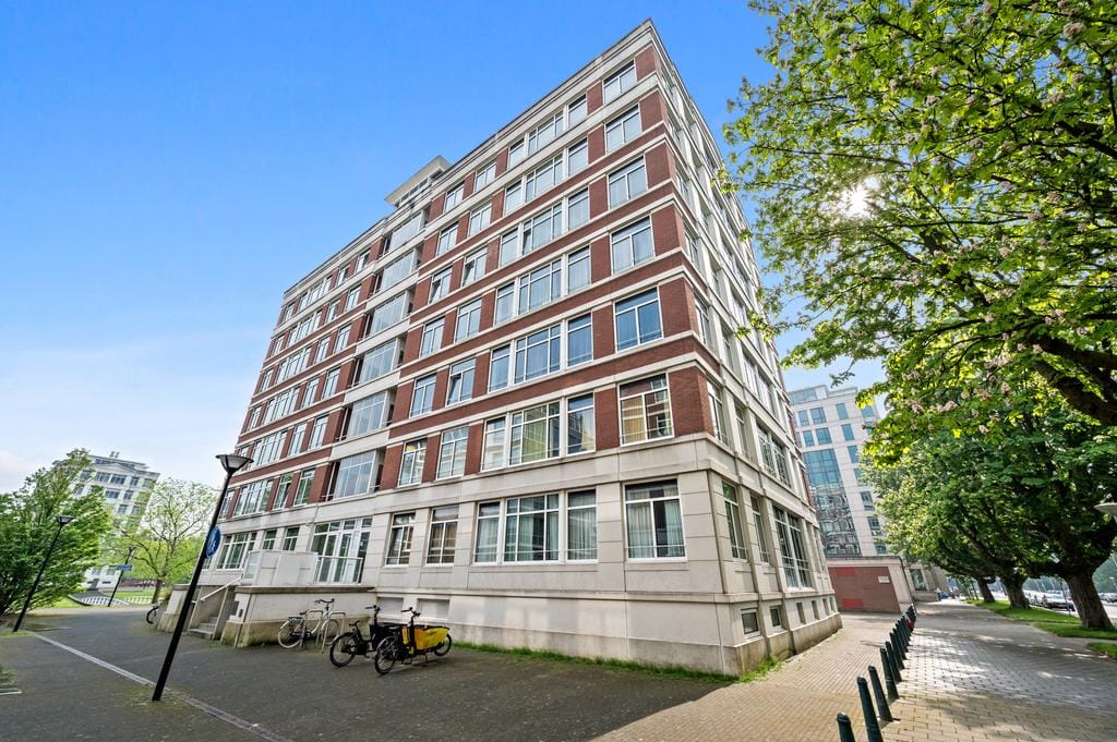 Photo 29 of Burgemeester De Monchyplein 220