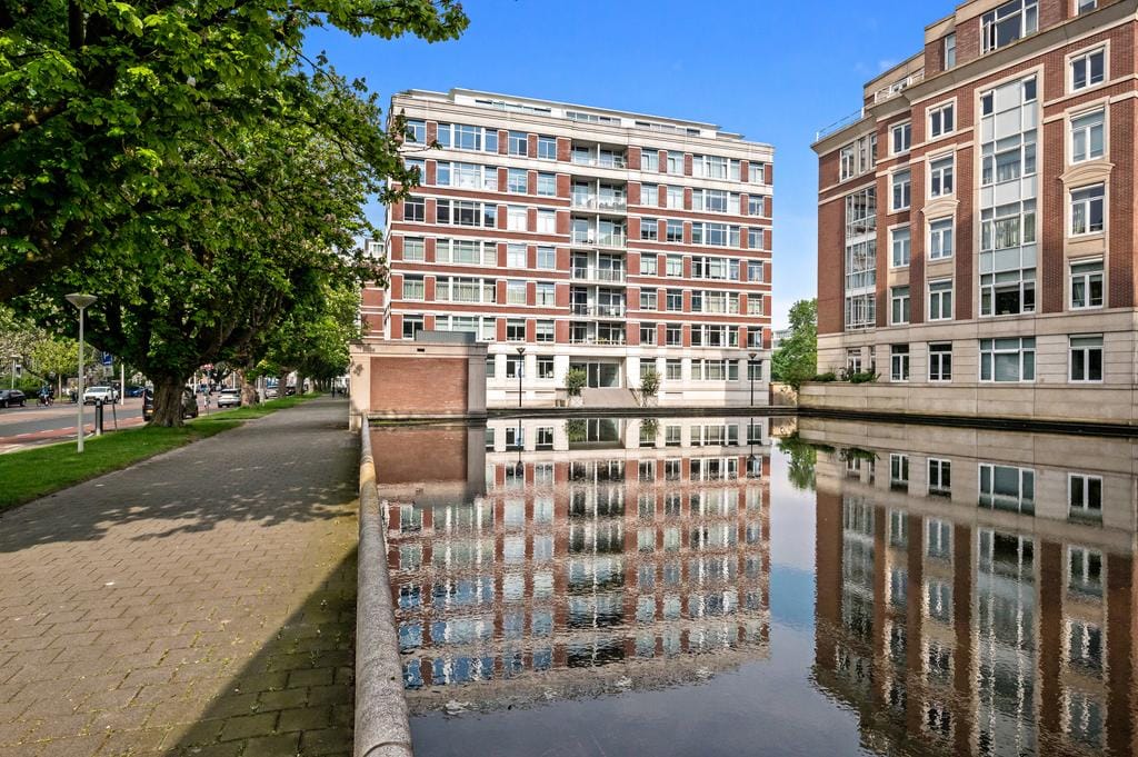 Photo 19 of Burgemeester De Monchyplein 220