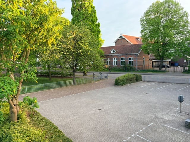 Photo 25 of Nieuwburen 14