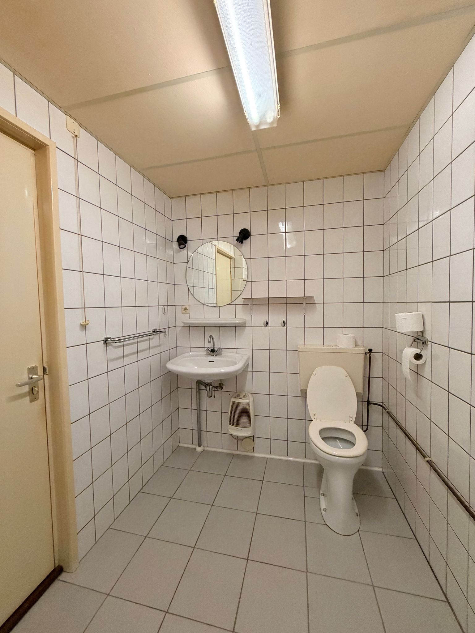 Photo 12 of Nieuwburen 14