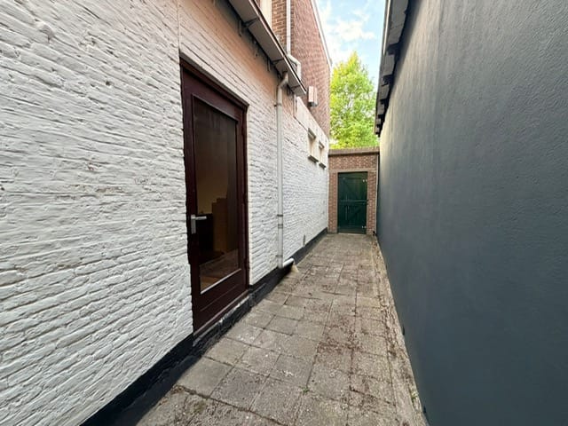 Photo 21 of Nieuwburen 14