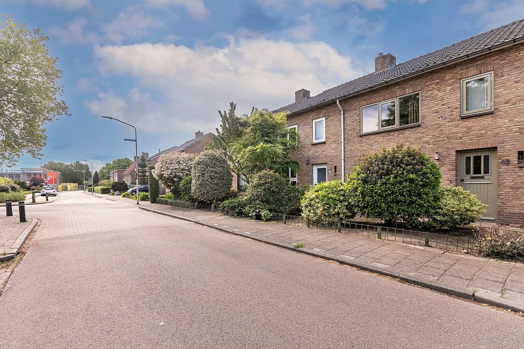 Photo 32 of Kerkweg 47