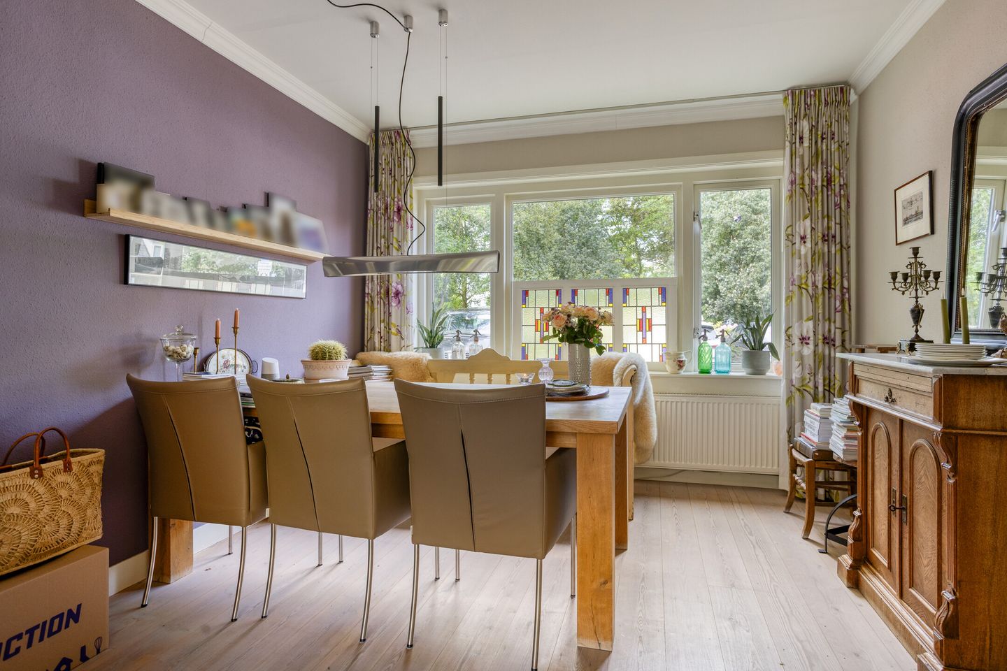 Characterful pre-war corner house near Plantagepark with scenic views and modern comforts — 10