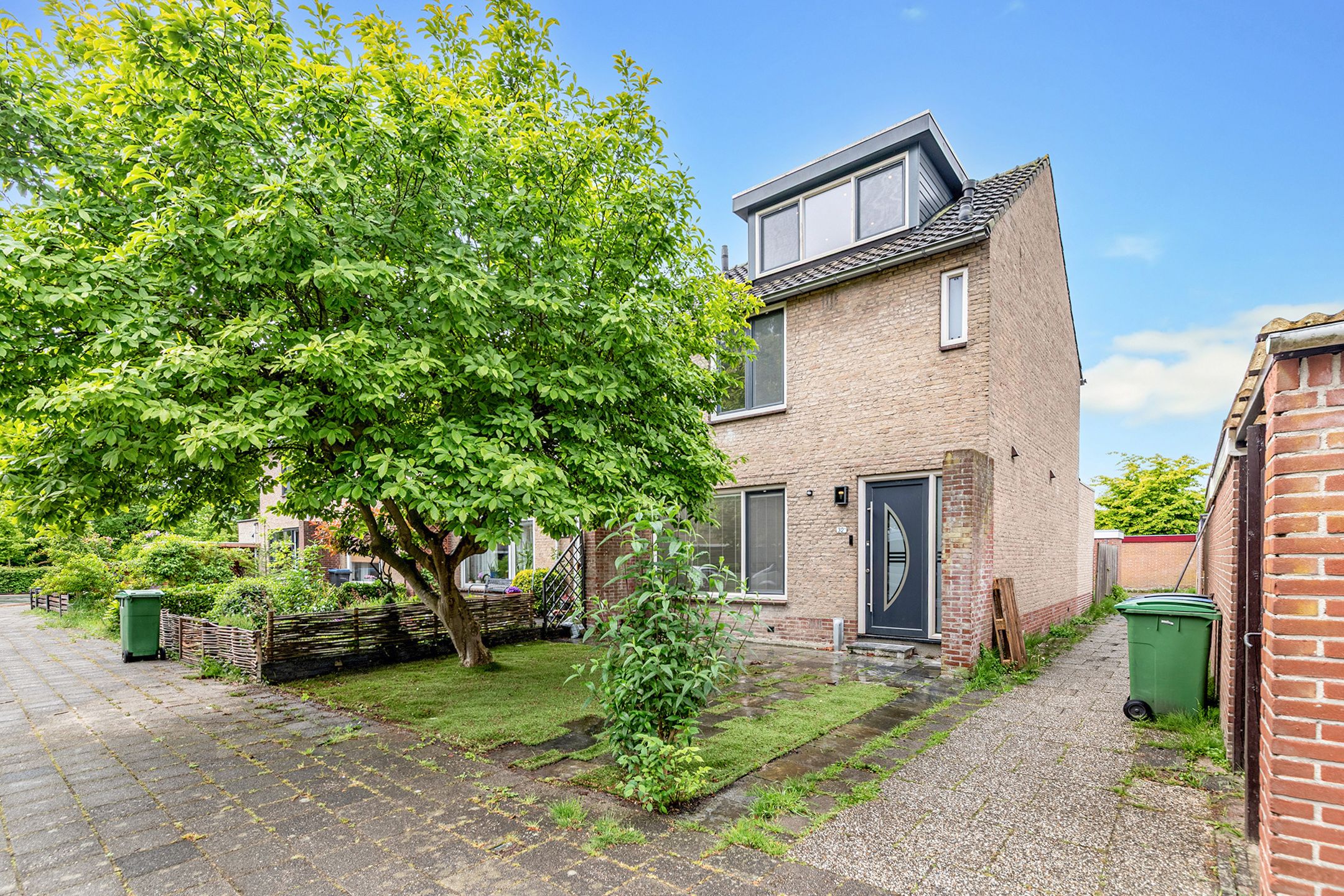 Oostelijk Halfrond 32-A 32 A