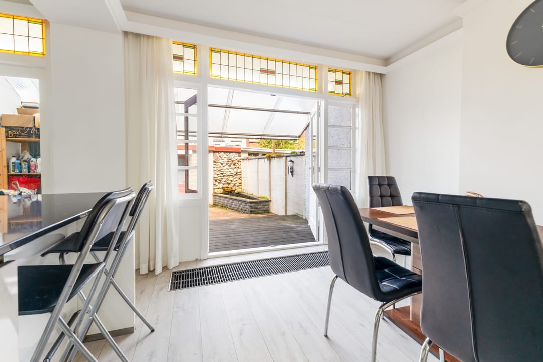 Photo 16 of Jacob van Lennepstraat 16