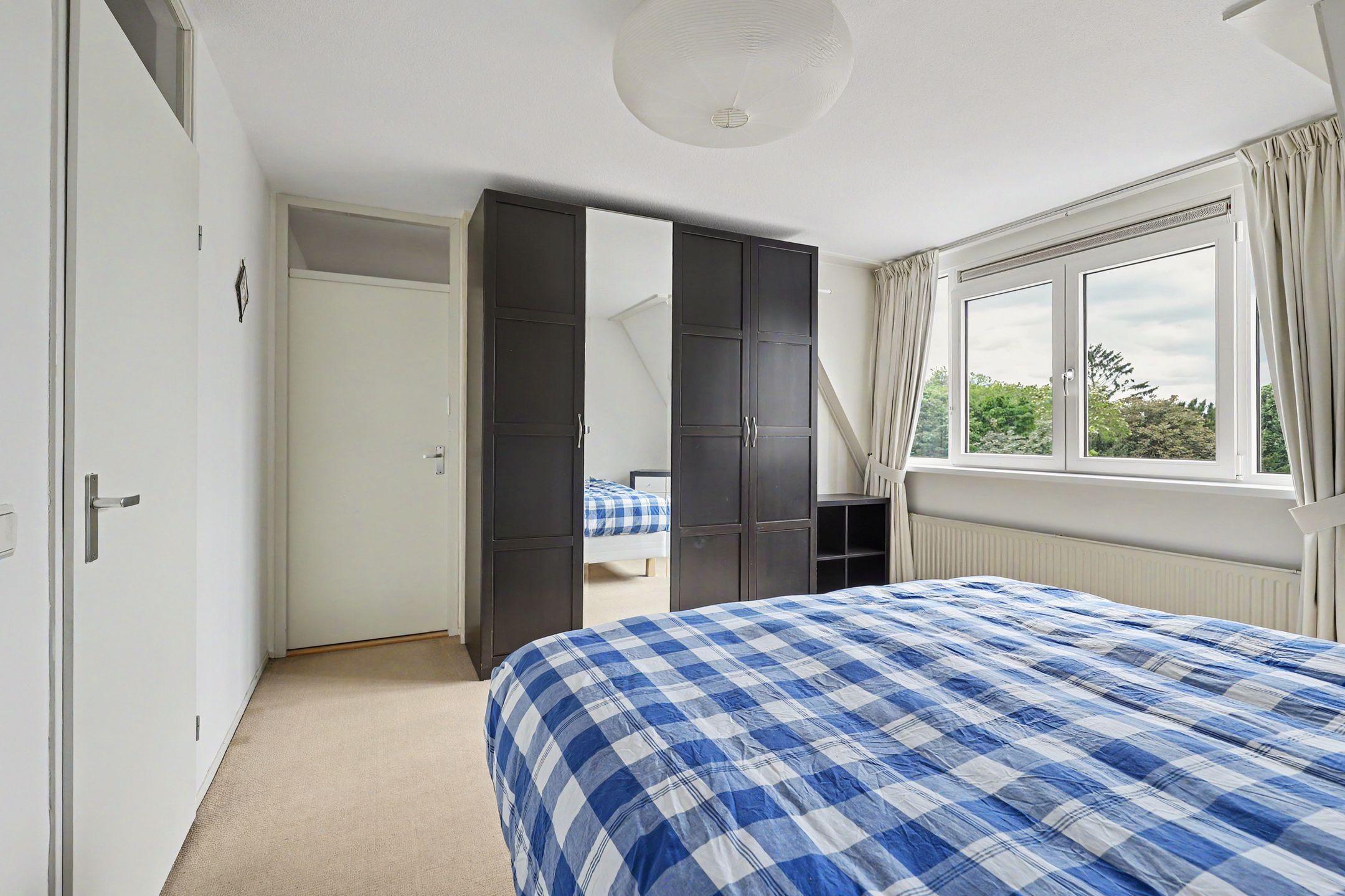 Spacious maisonnette near Venlo city center with three bedrooms and private parking — 12