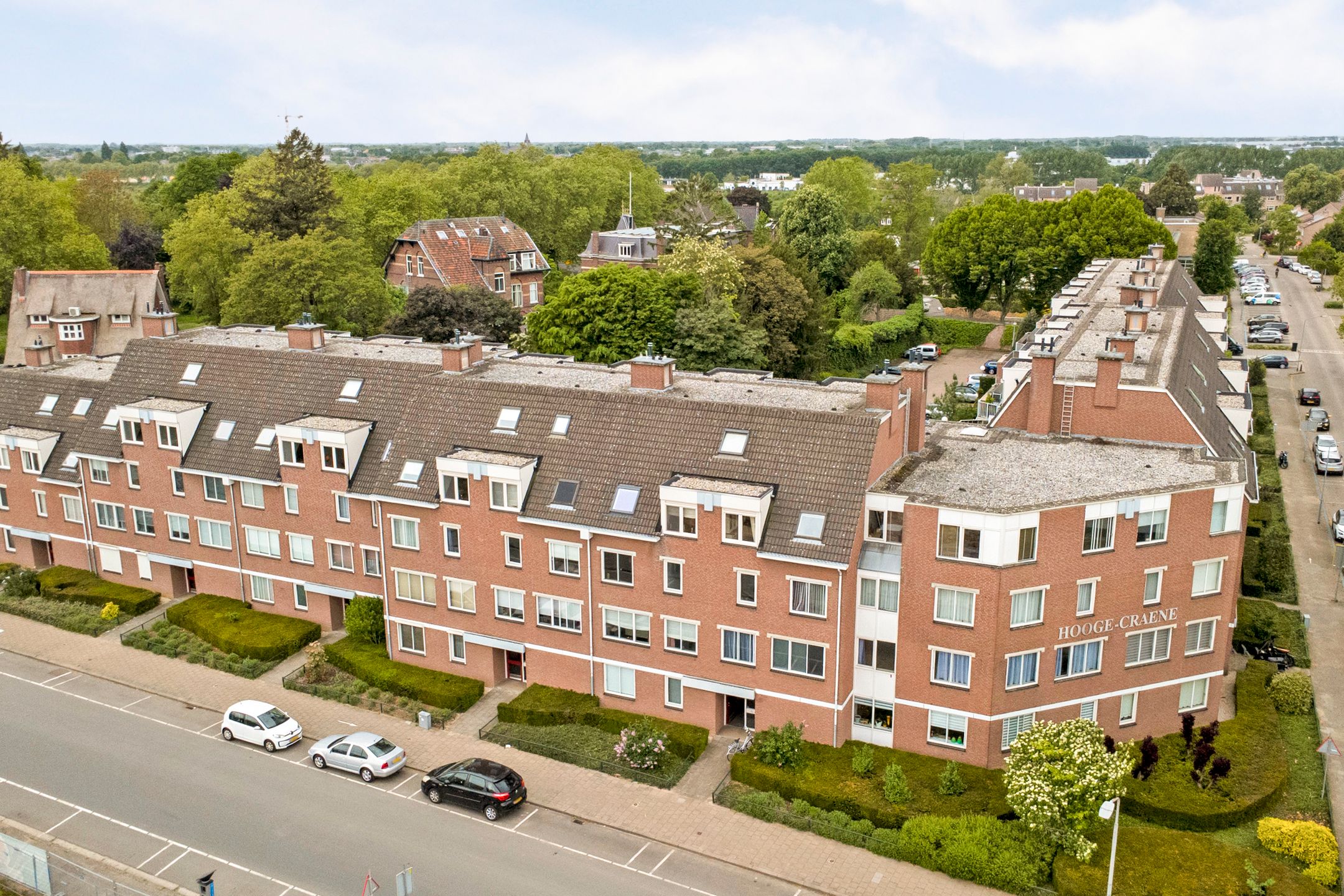Hogeweg 65 