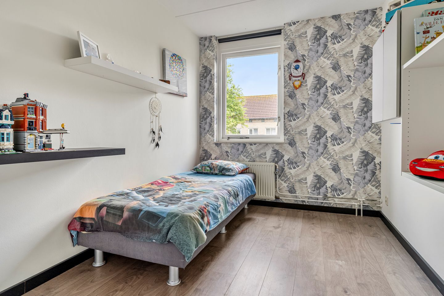 Photo 14 of Hindeloopenstraat 74