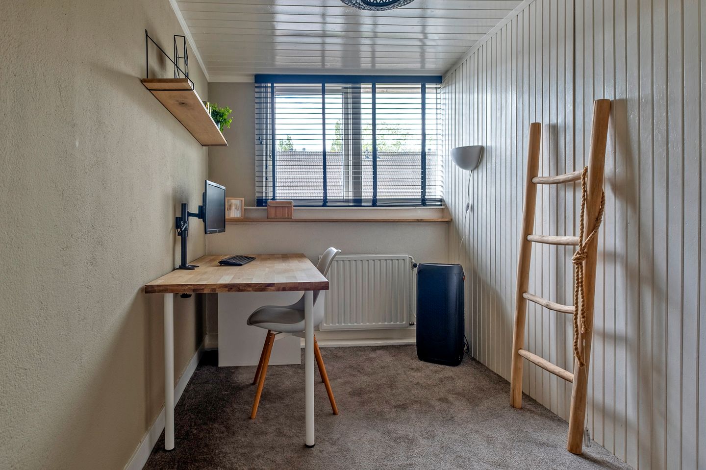Foto 44 van Rhebruggenstraat 8