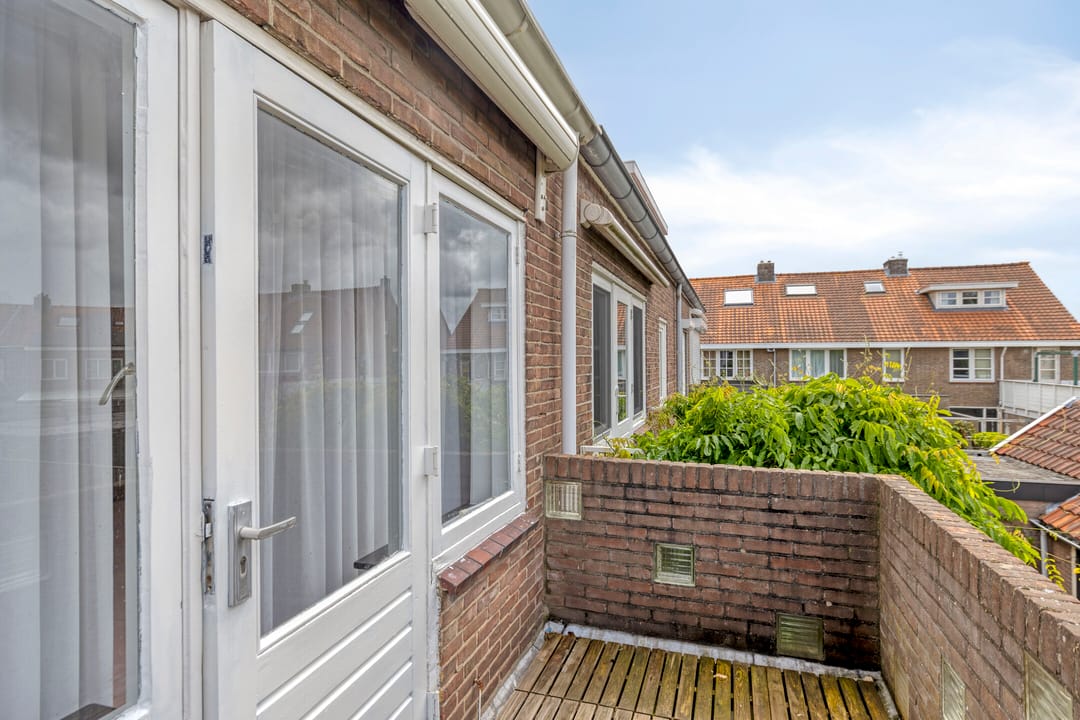 Photo 26 of Leliestraat 79