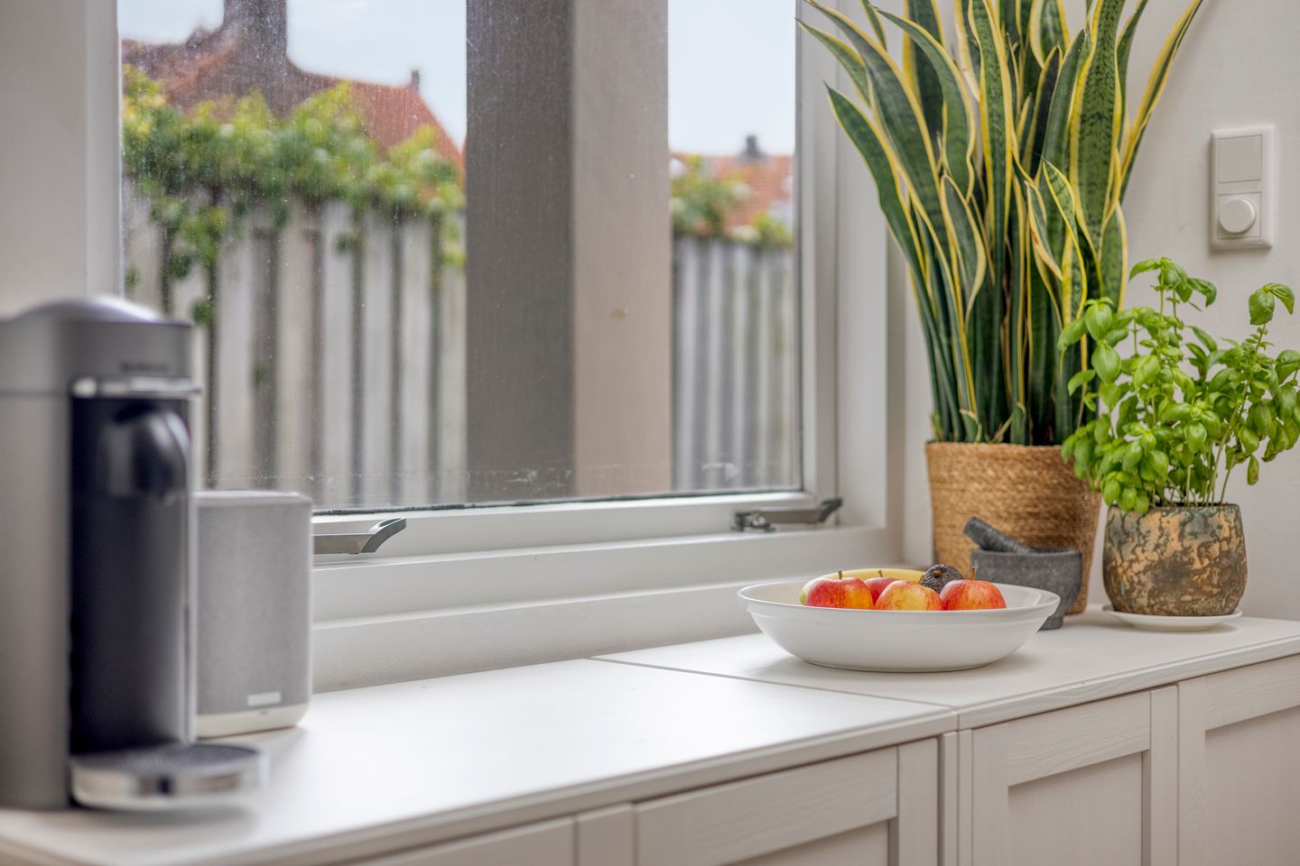 Photo 20 of Leliestraat 79