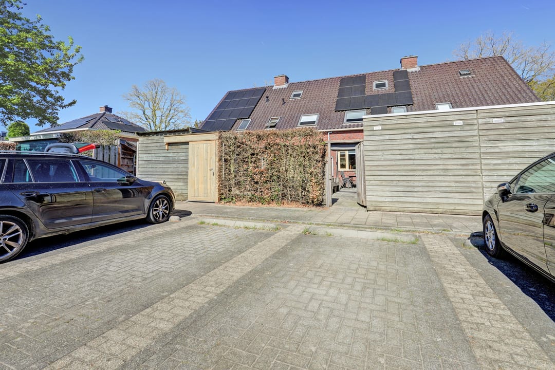 Photo 37 of Boterbloem 42