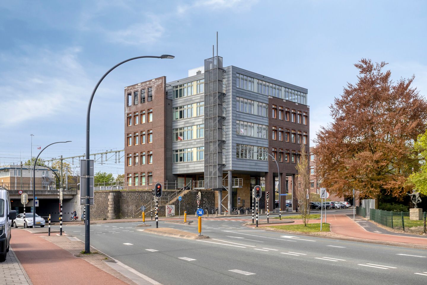 Bekijk foto 1 van Prins Bernhardplantsoen 302