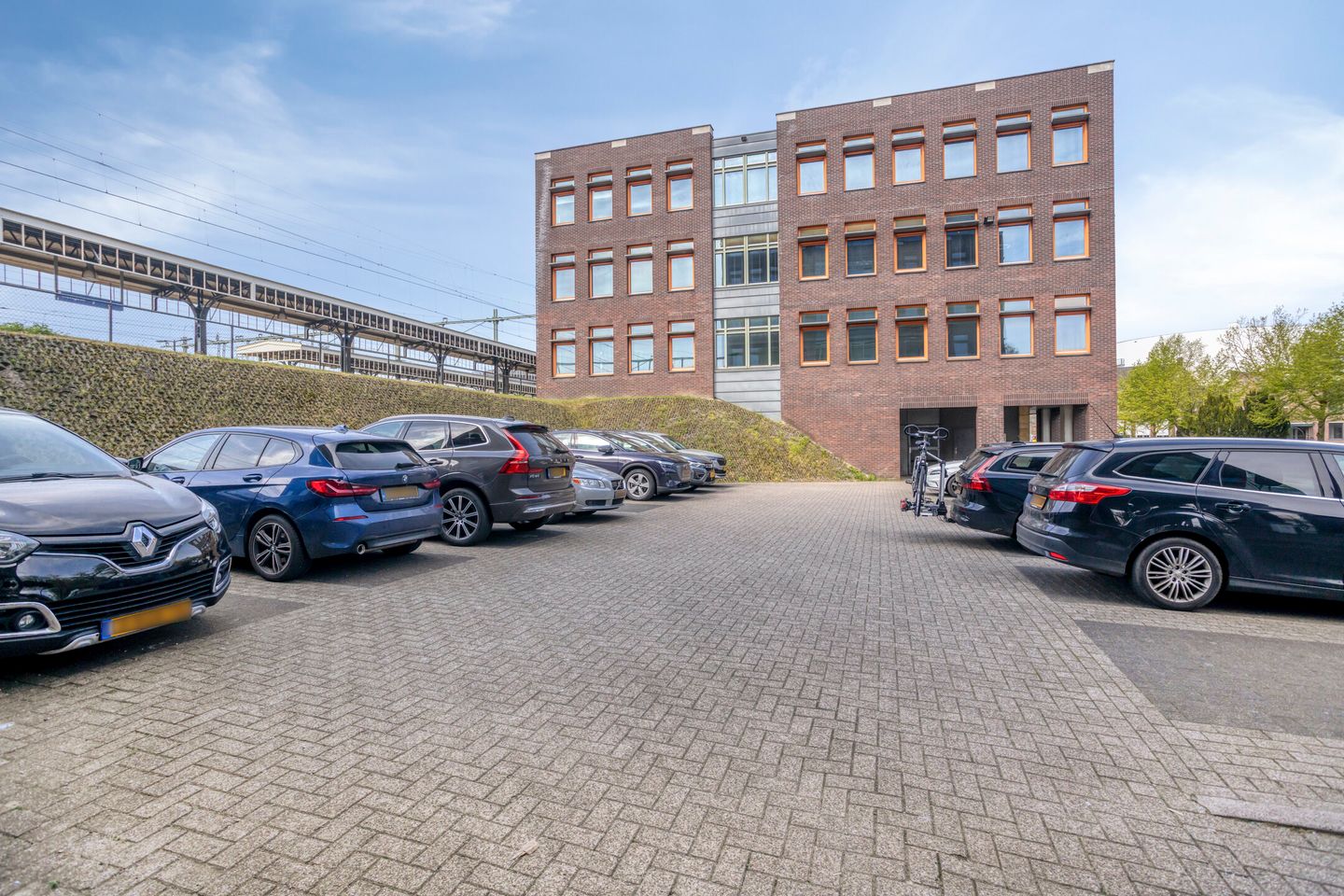 Bekijk foto 4 van Prins Bernhardplantsoen 302