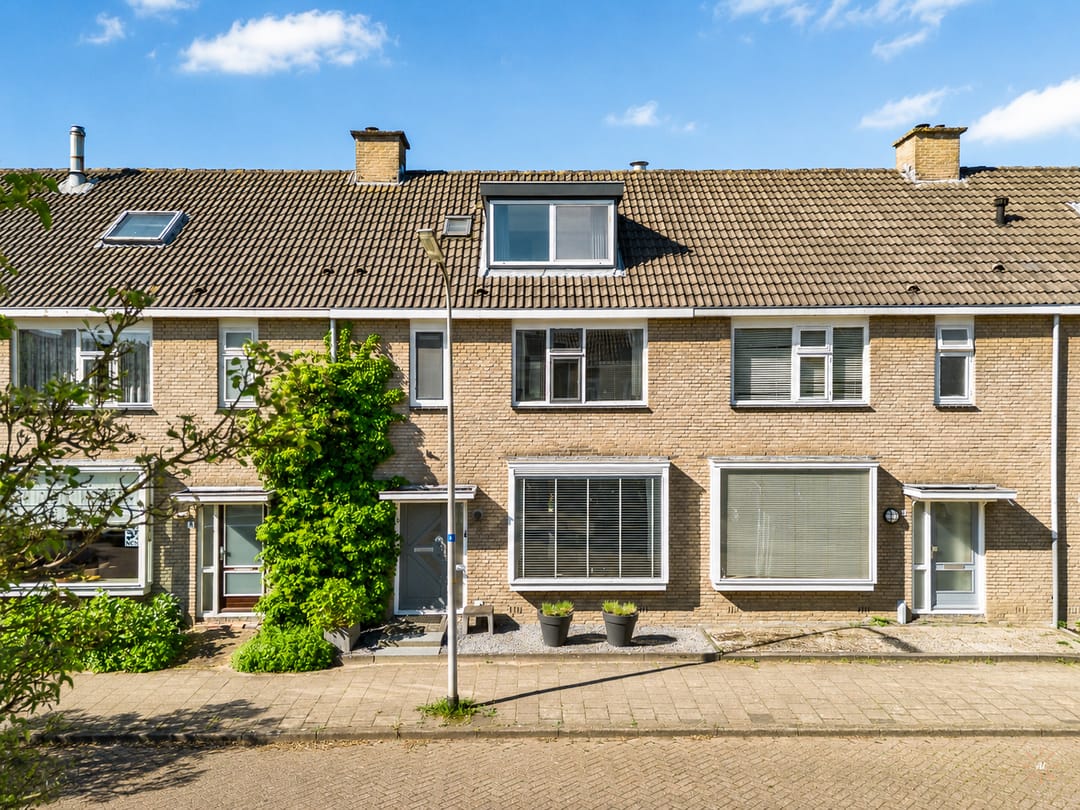 Foto 1 van Van Eerbeeklaan 6
