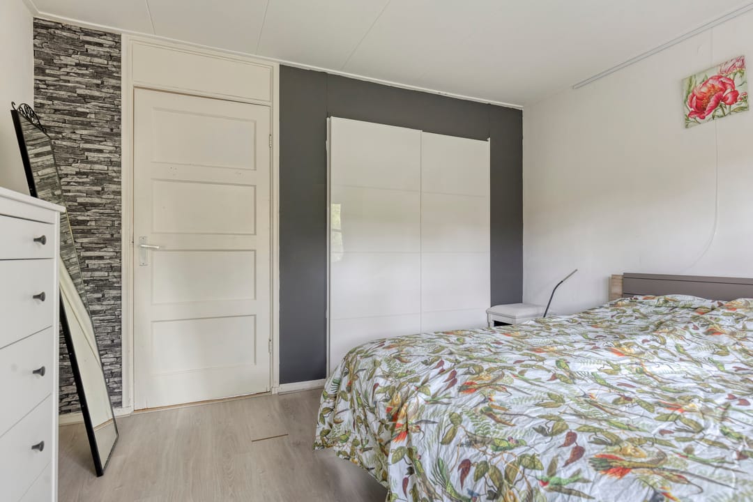 Photo 11 of Vingboonsstraat 46