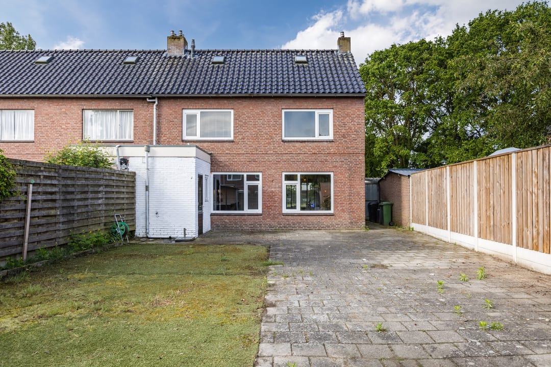 Photo 32 of Spoorbaan 12