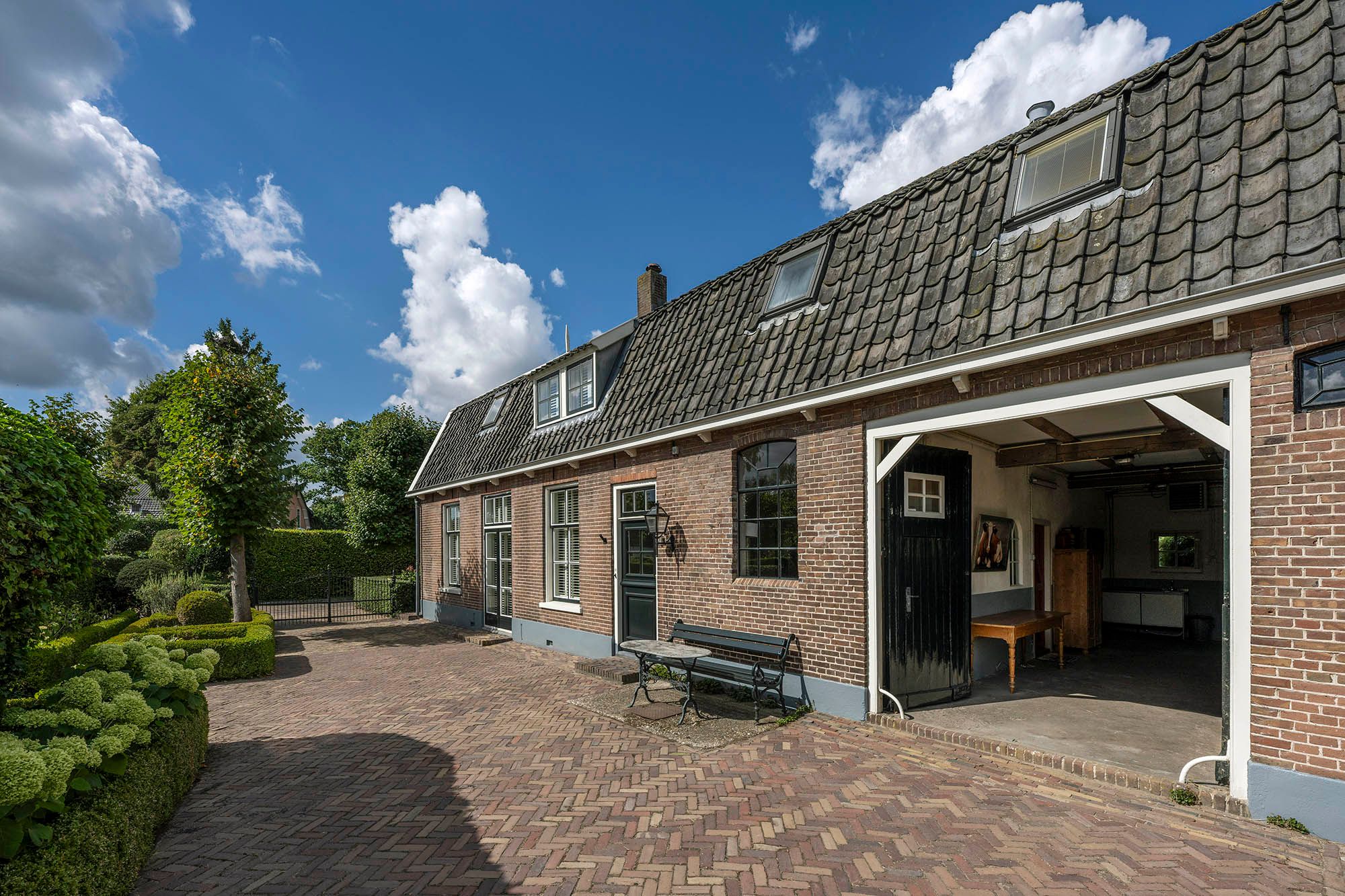 Photo 42 of Langeweg 15