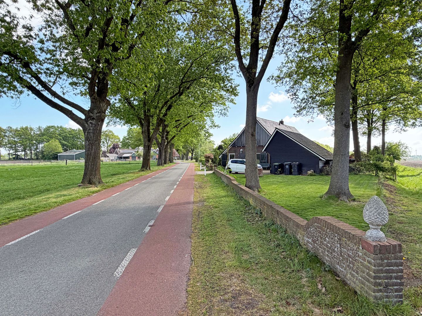 Foto 10 van Hoofdweg 81