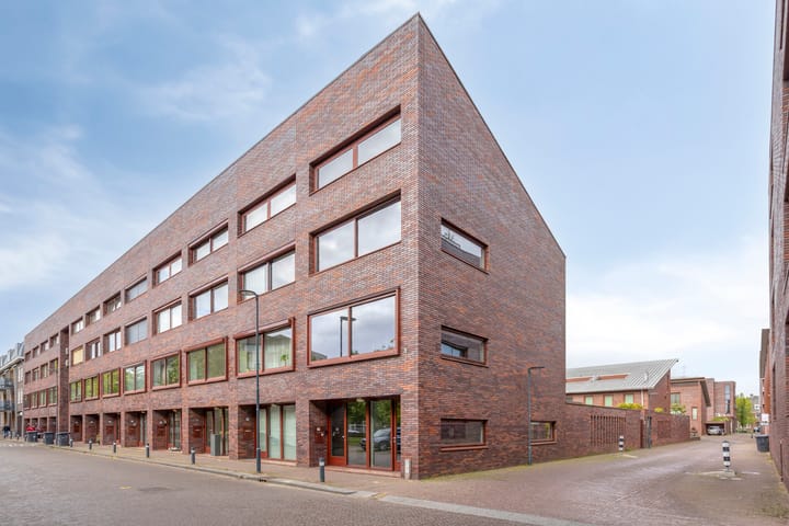 Photo 2 of Hoogstraat 27
