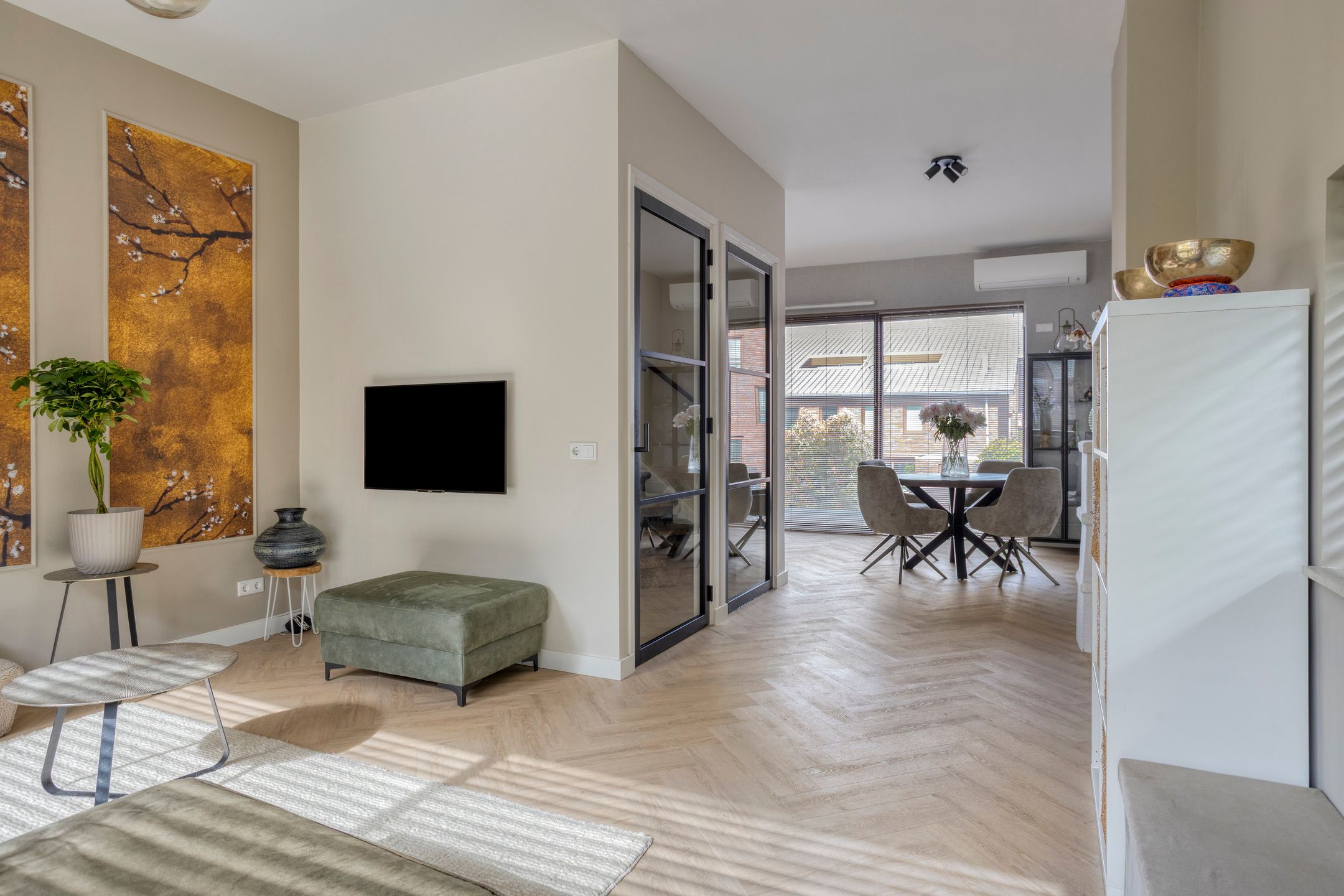 Unique and spacious corner home in the heart of Valkenswaard — 12