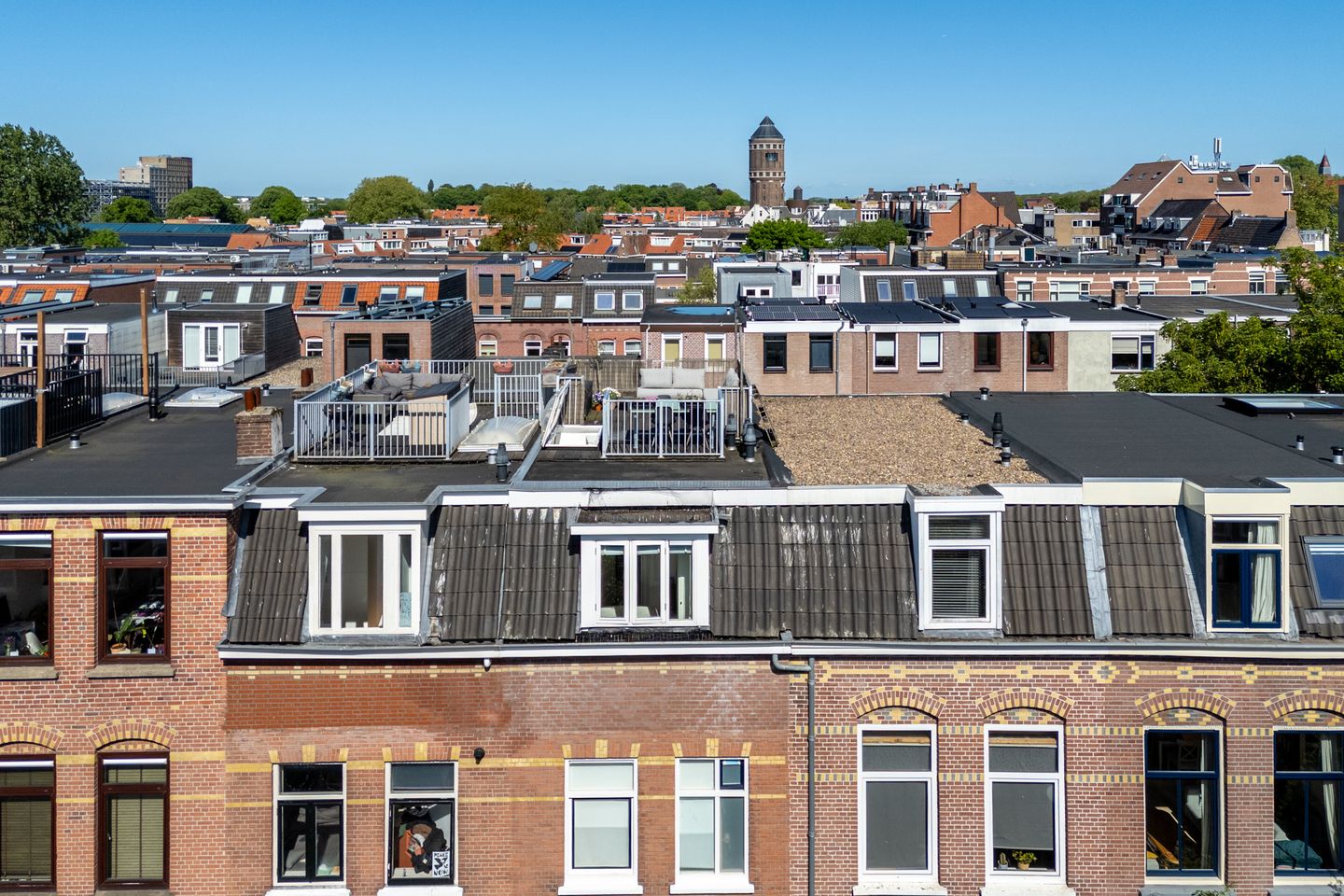 Photo 5 of Narcisstraat 11-B