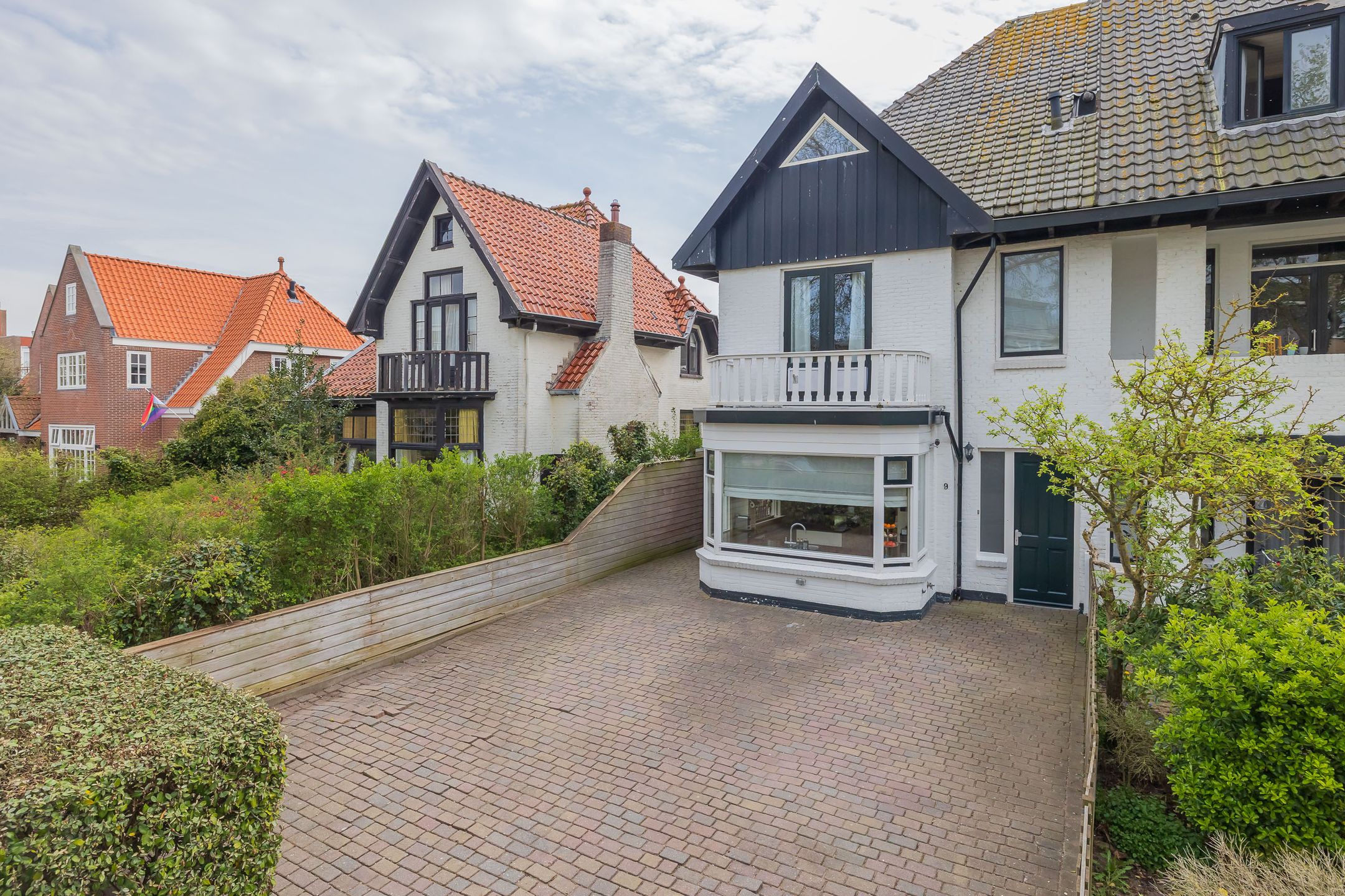 Photo 51 of Brederodestraat 9