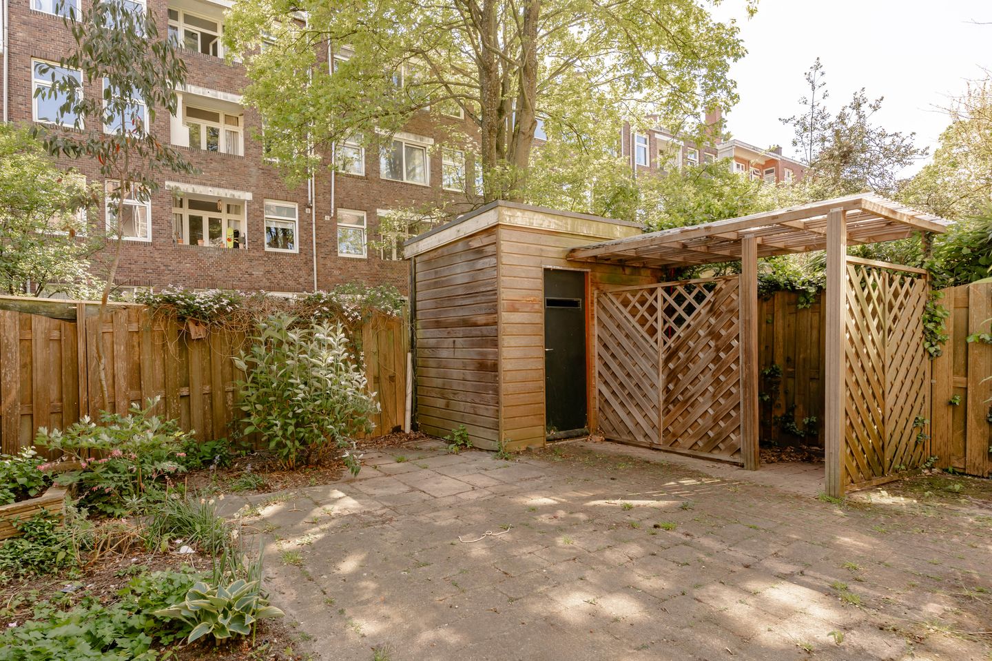 Photo 14 of Uithoornstraat 3-H