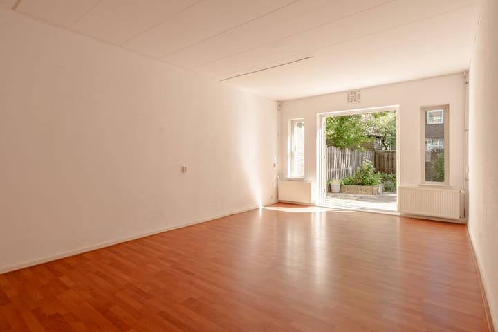 Foto 4 van Uithoornstraat 3-H