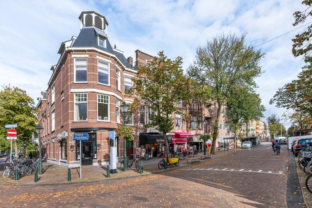Photo 45 of Frederik Hendriklaan 125-A
