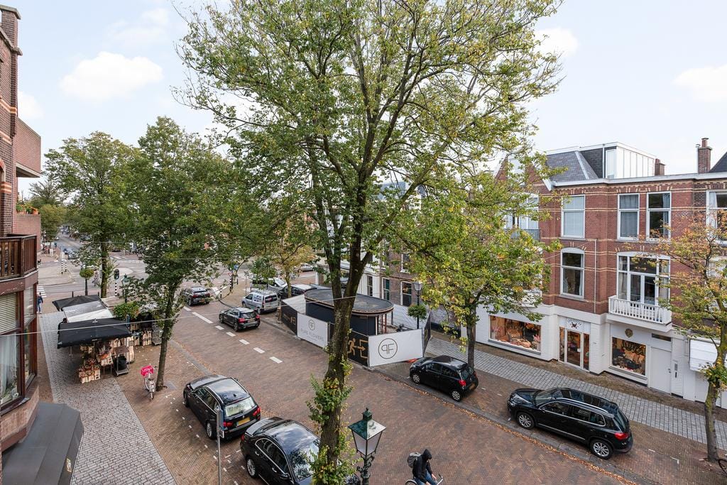 Photo 14 of Frederik Hendriklaan 125-A