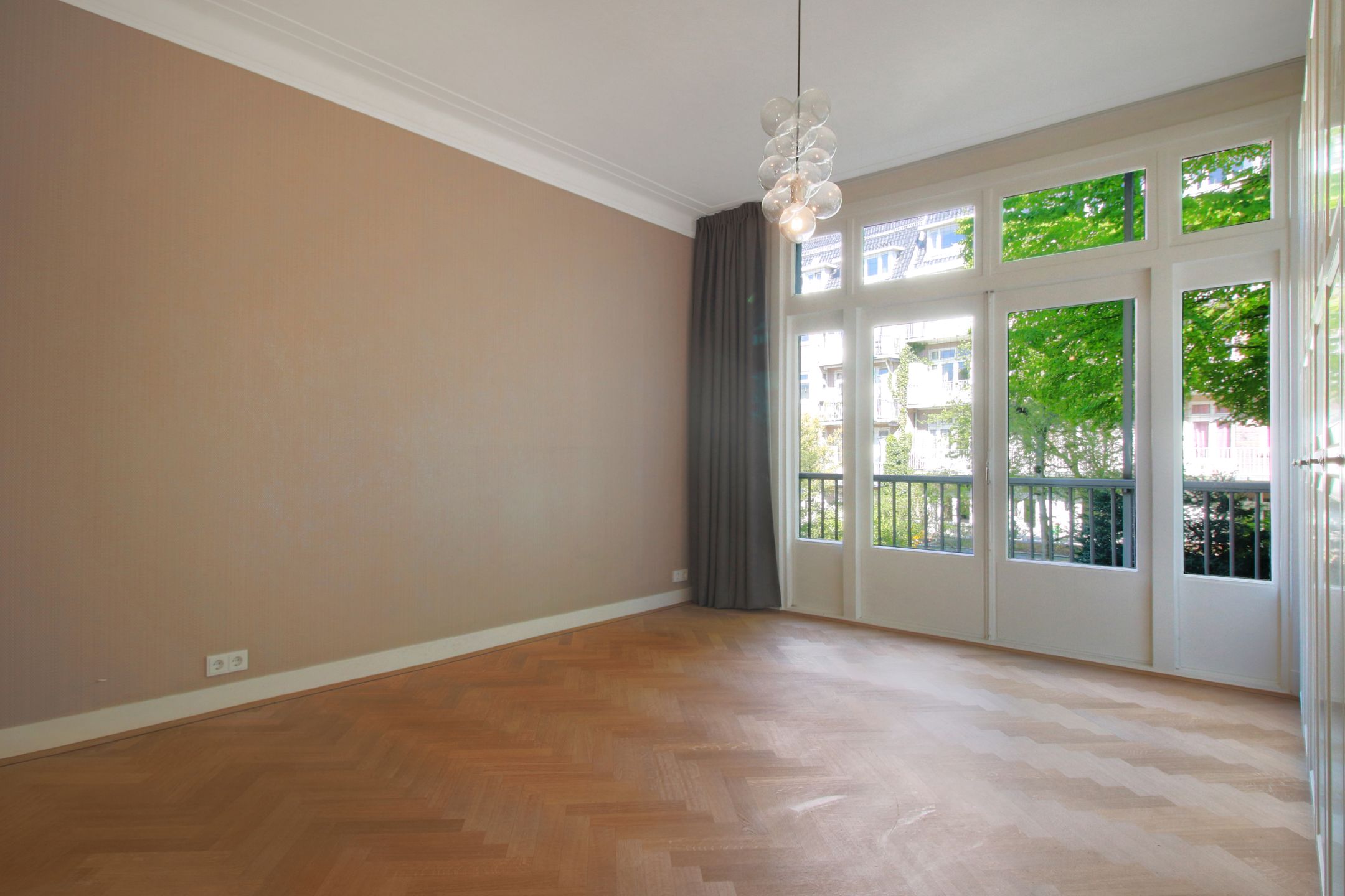 Foto 12 van Holbeinstraat 57-1