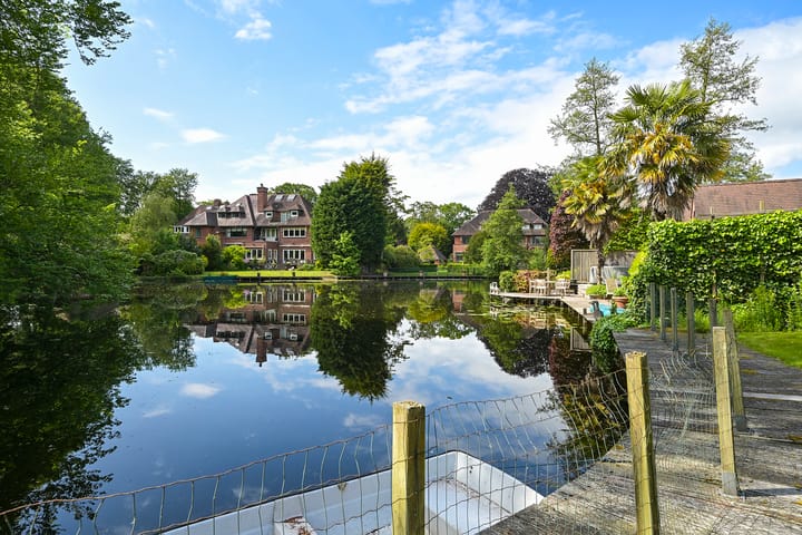 Twee-onder-één-kap te koop: Victorialaan 8, Wassenaar