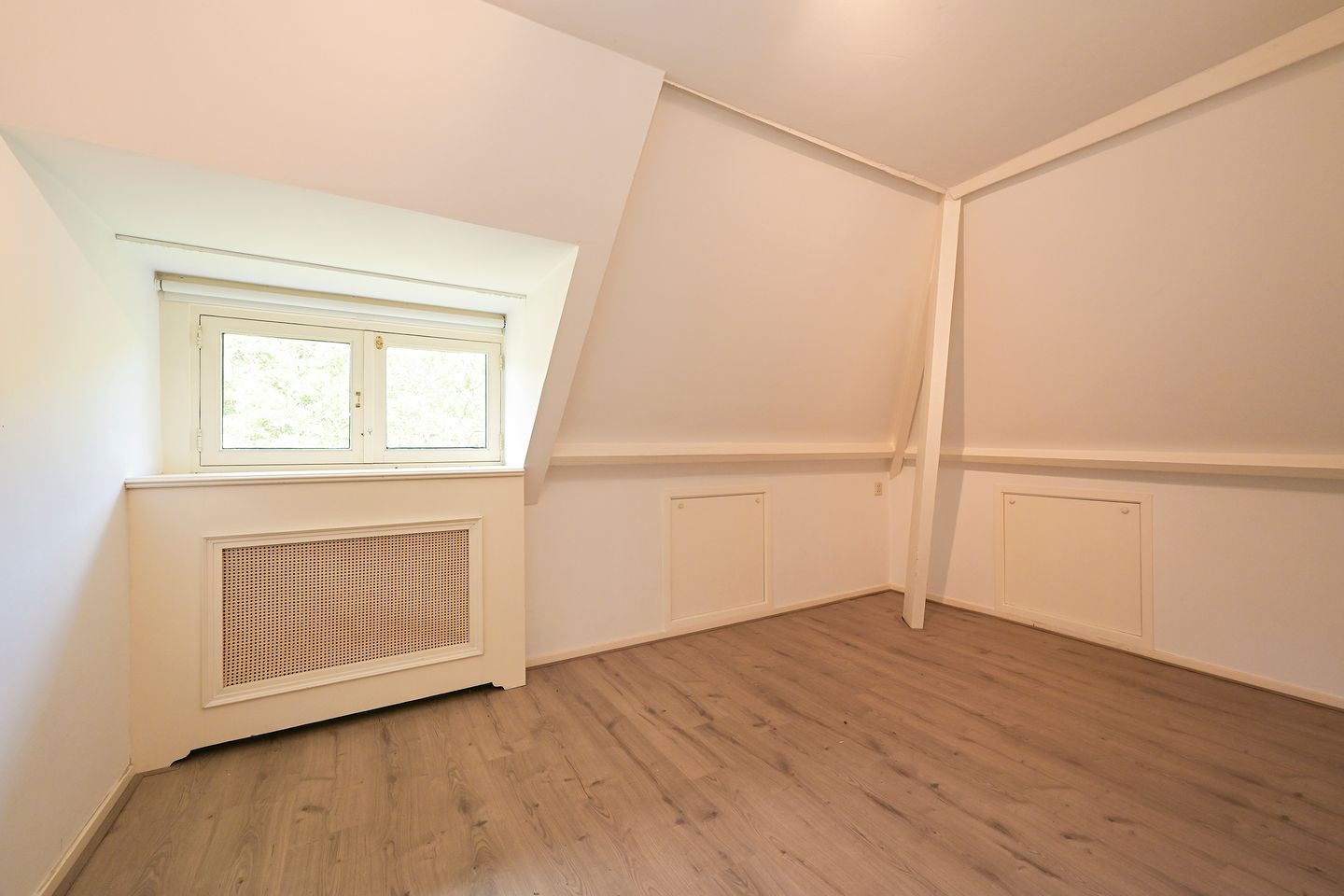 Foto 55 van Victorialaan 8
