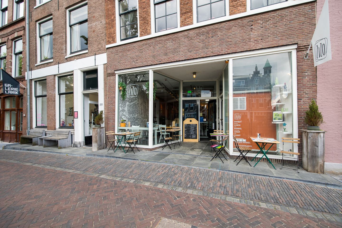Bekijk foto 2 van Oudegracht 281-283