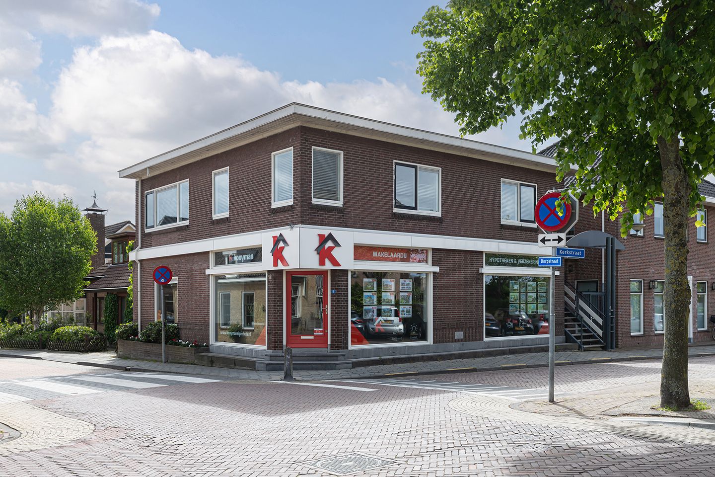 View photo 1 of Kerkstraat 1
