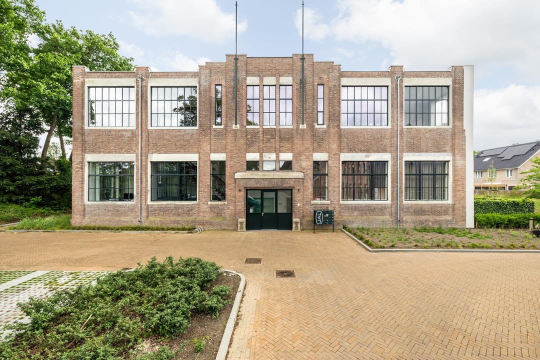 Foto 1 van Achter de Bergen 30