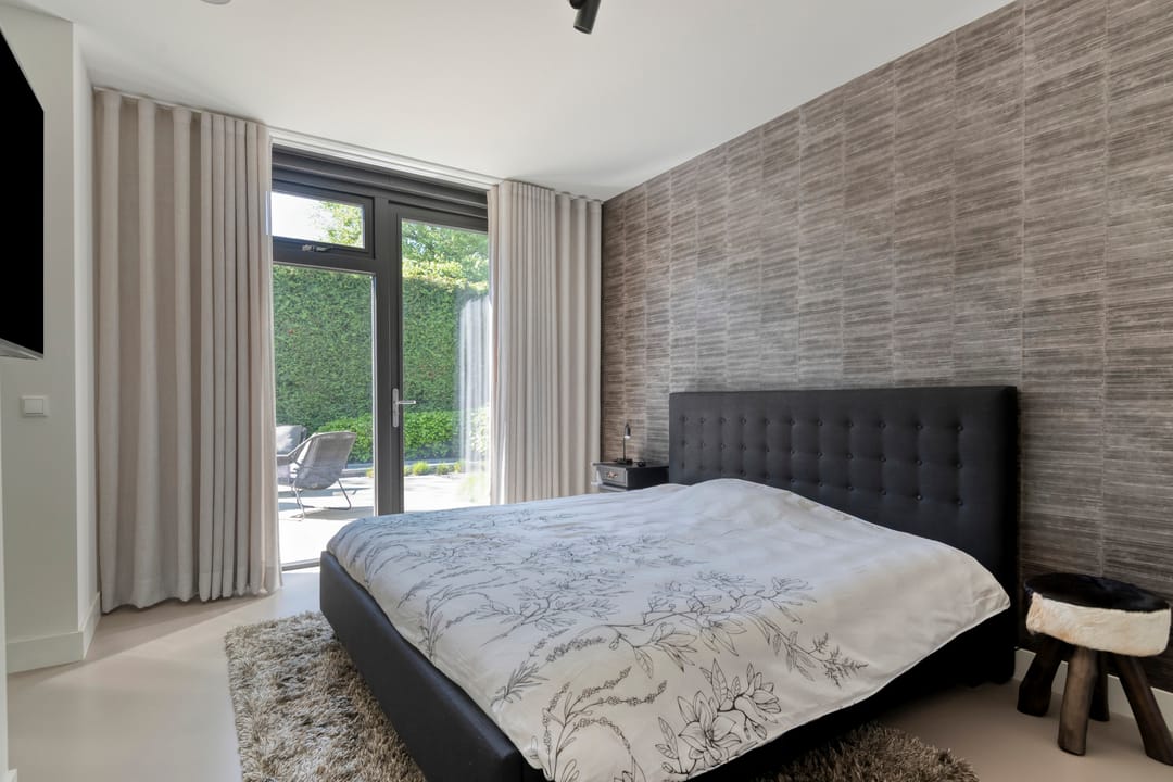 Instapklare vrijstaande bungalow met luxe afwerking en volledig gelijkvloers wooncomfort — 23