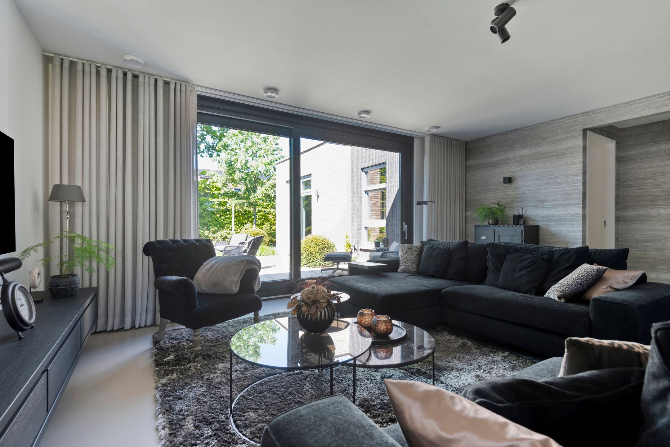 Instapklare vrijstaande bungalow met luxe afwerking en volledig gelijkvloers wooncomfort — 12