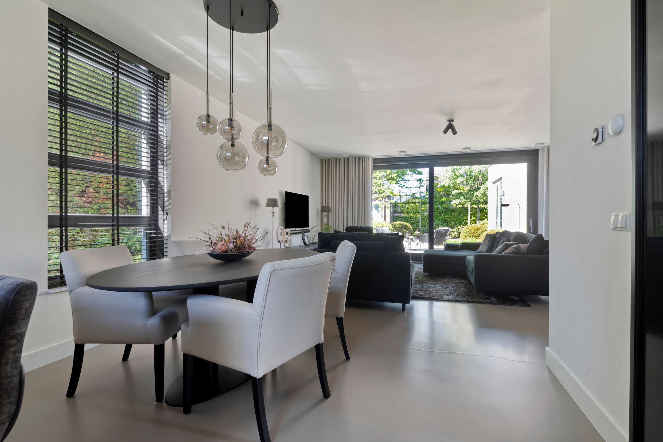 Instapklare vrijstaande bungalow met luxe afwerking en volledig gelijkvloers wooncomfort — 9
