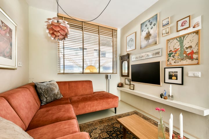 Tussenwoning te koop: Annie Boshof 6, Amsterdam