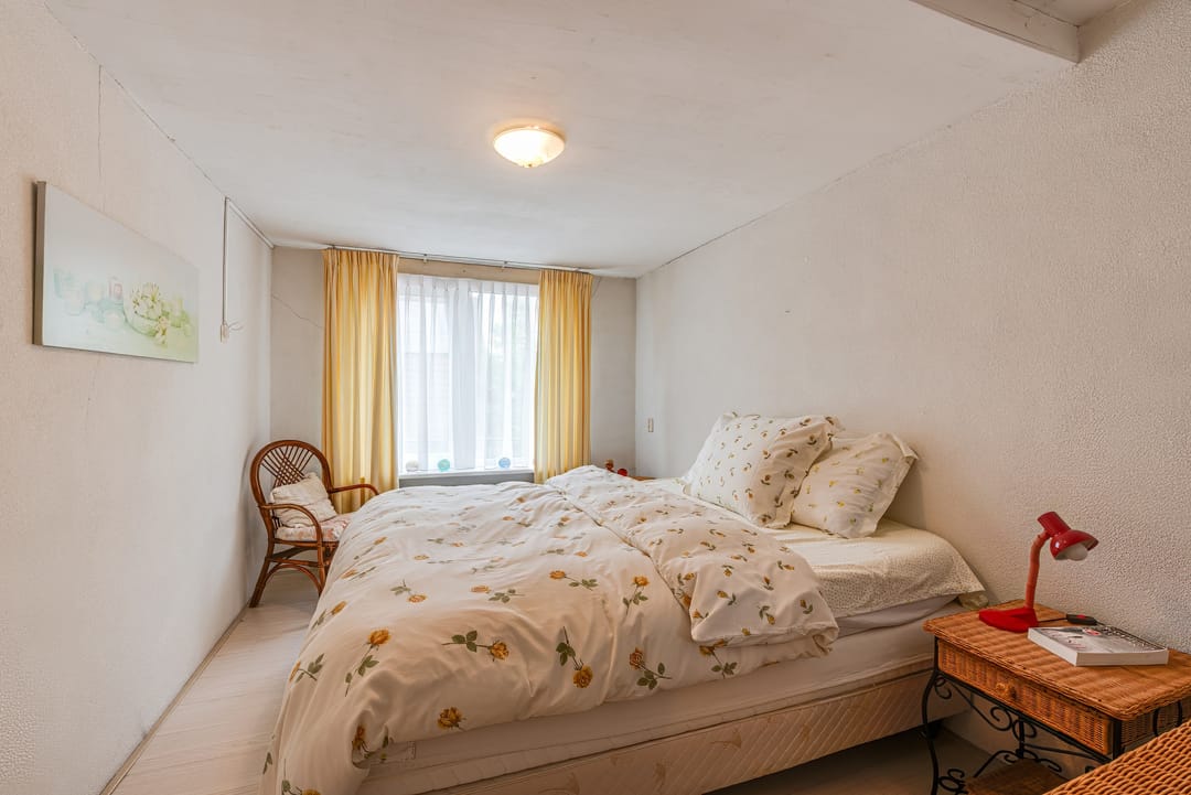 Photo 11 of Rozenstraat 56